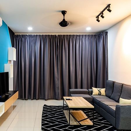 Southwest Designer Suite By D Imperio Homestay Penang Bayan Lepas Dış mekan fotoğraf